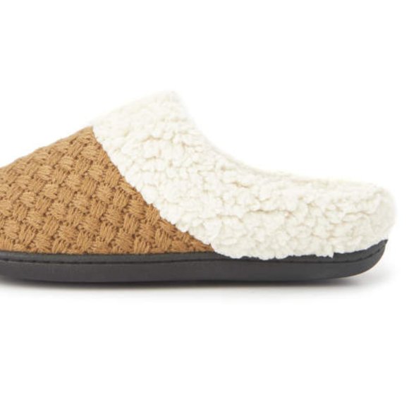 New Dearfoams Brown Slippers Size 6 - Picture 3 of 10